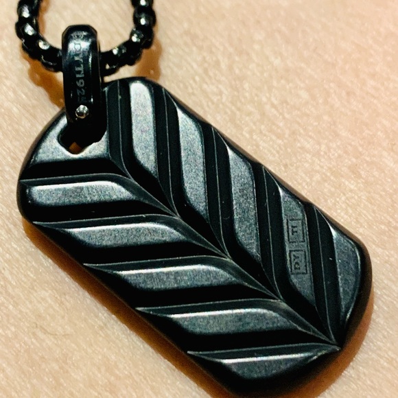 David Yurman PAVÈ Blue Sapphire Black Titanium Steel Silver Dog Tag. - Picture 6 of 15